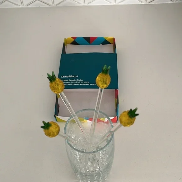 CRATE & BARREL Set of 4 Glass Pineapple Swizzle Sticks Cocktails Barware Tiki - Picture 3 of 12